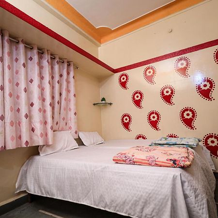 Rai Guest House Ujjain Eksteriør bilde