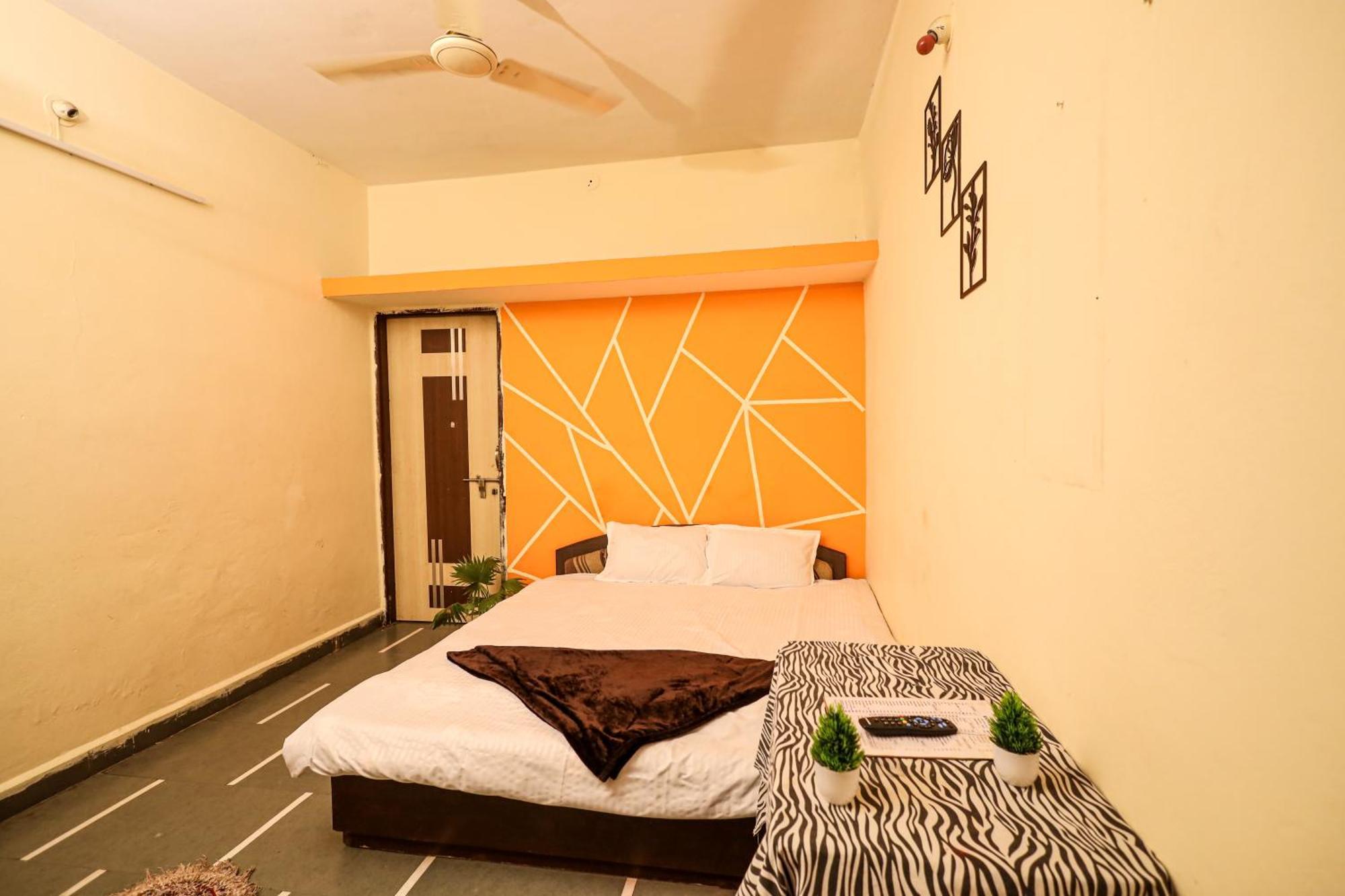 Rai Guest House Ujjain Eksteriør bilde