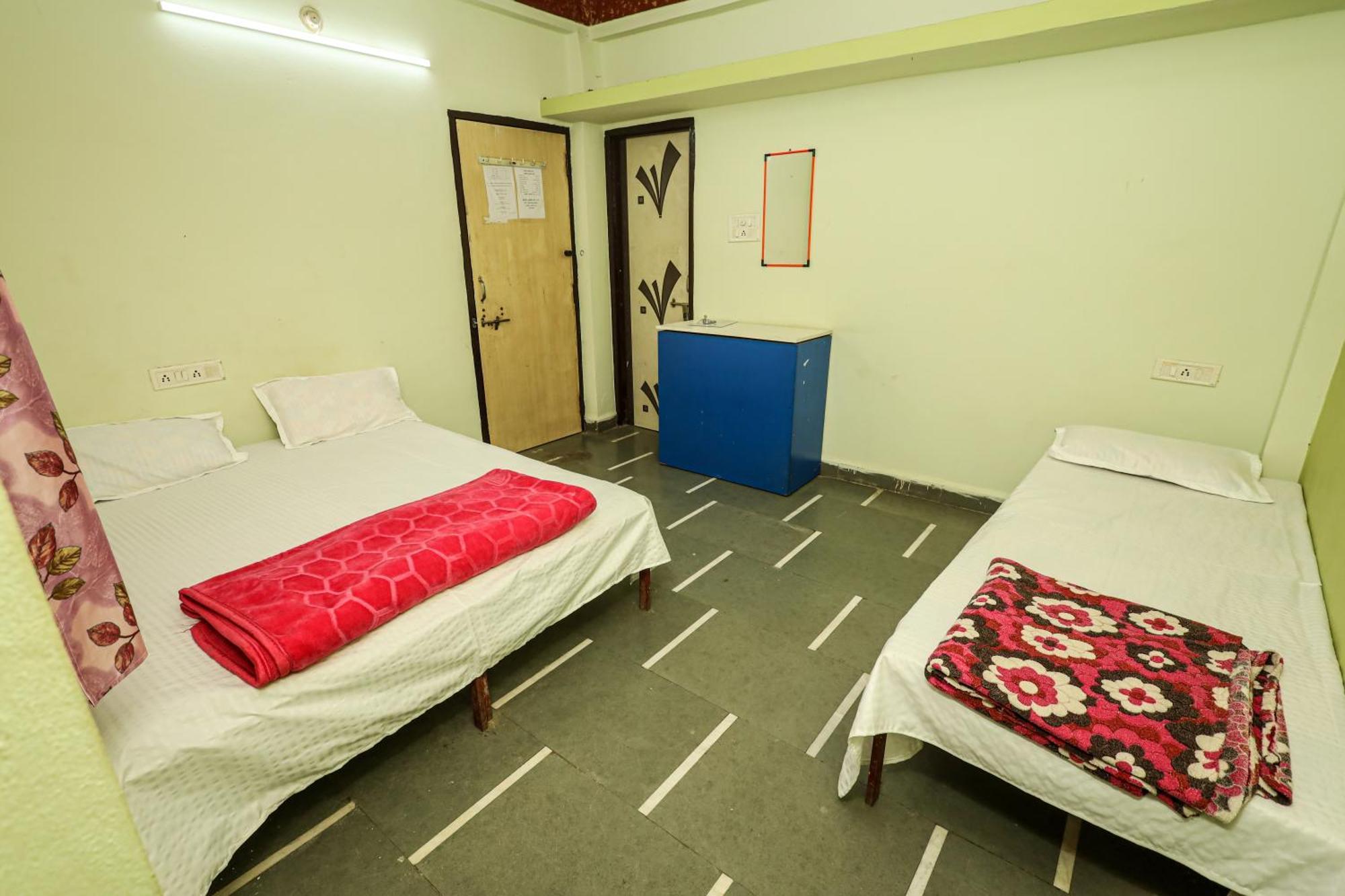 Rai Guest House Ujjain Eksteriør bilde