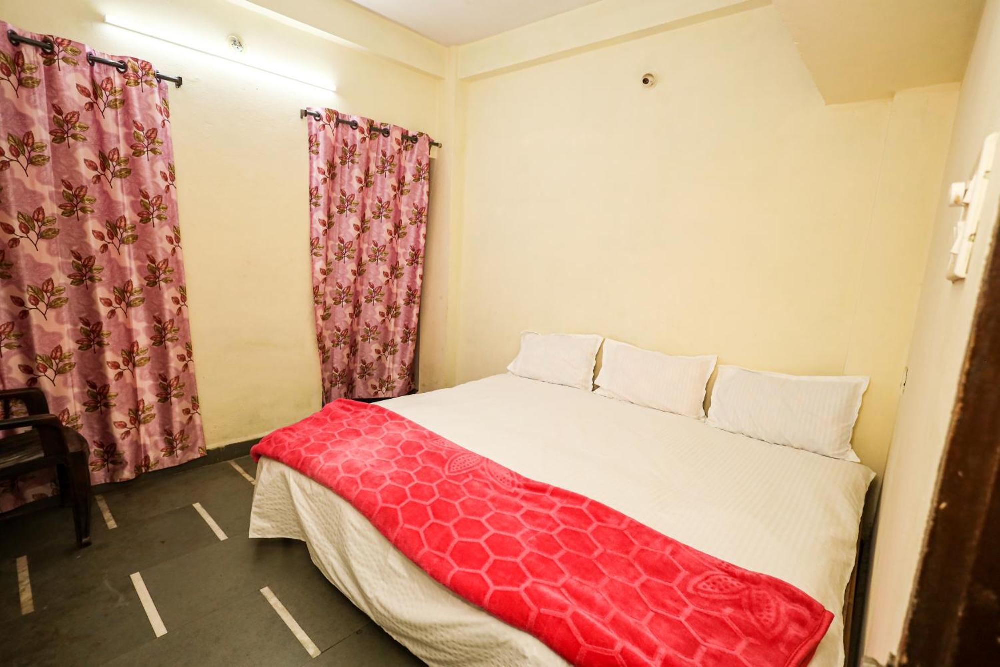 Rai Guest House Ujjain Eksteriør bilde
