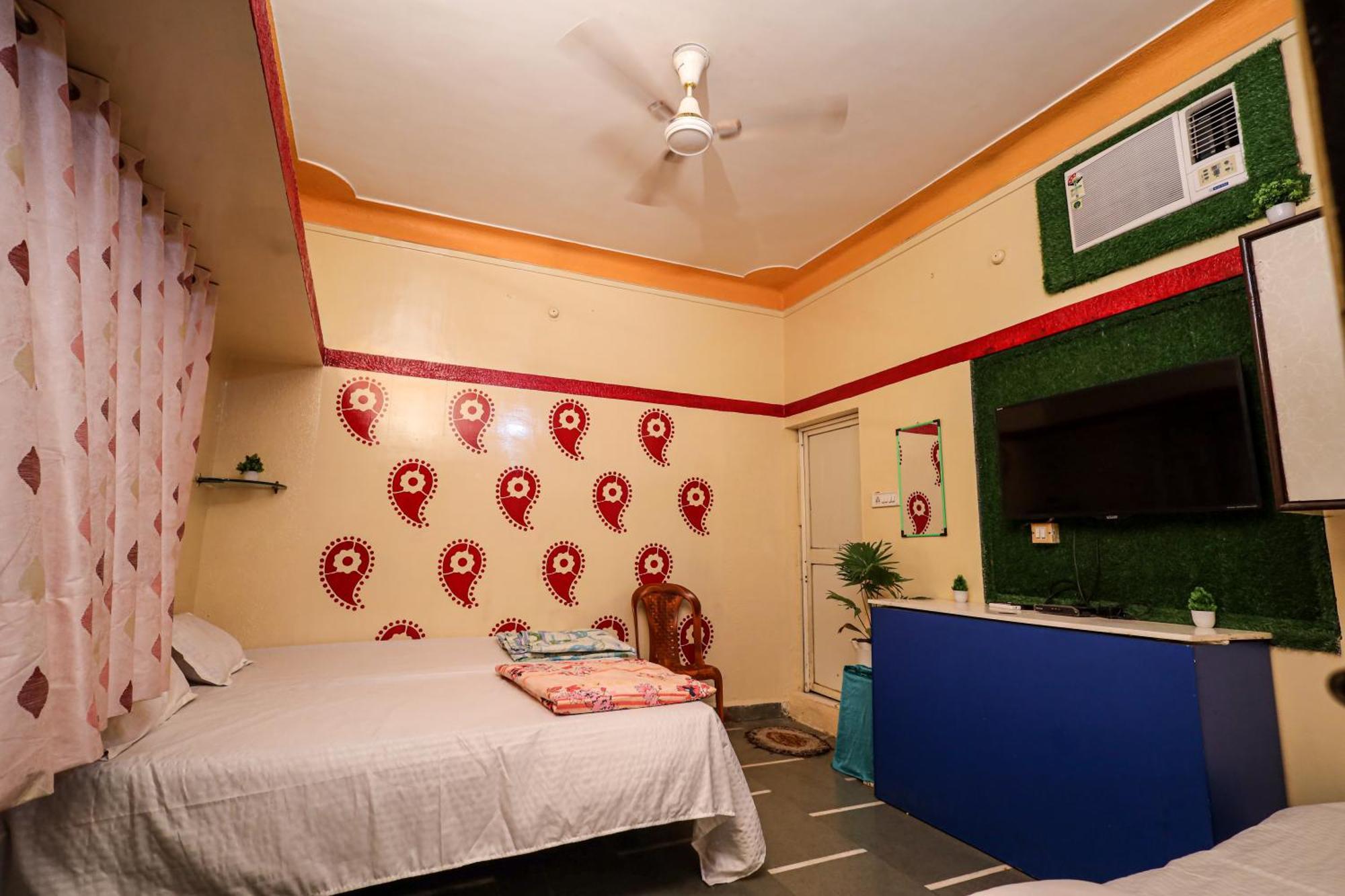 Rai Guest House Ujjain Eksteriør bilde